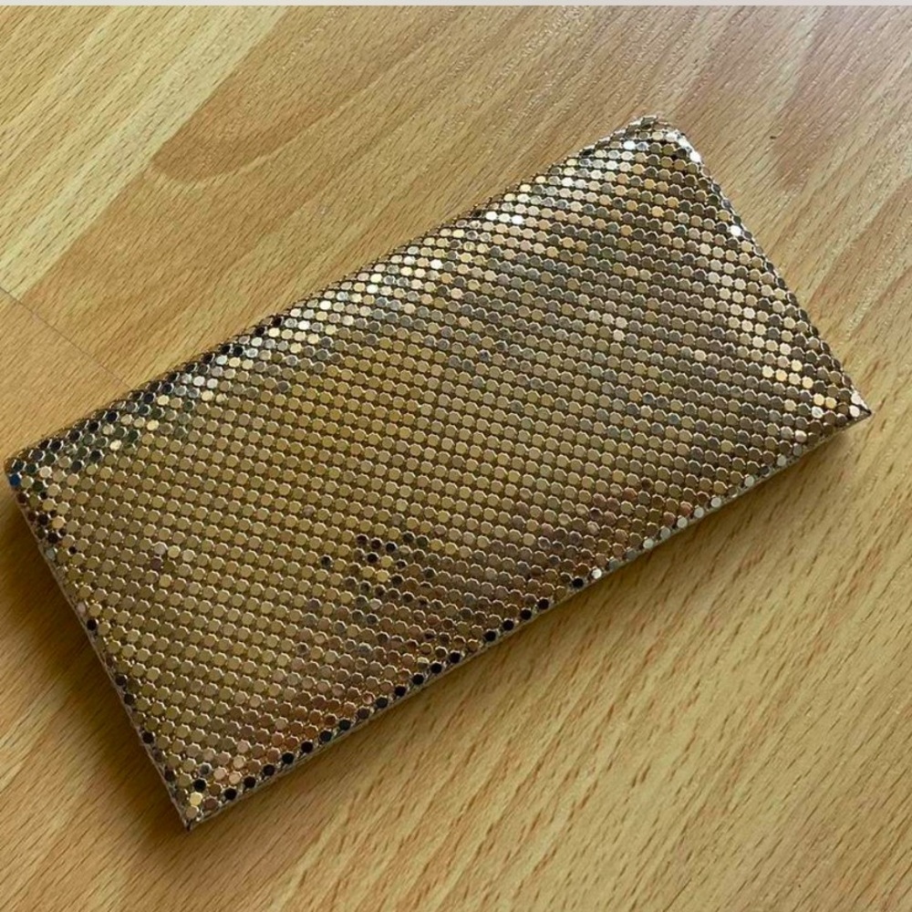 Vintage Whiting & Davis long thin gold chain mesh wallet - Picture 5 of 5